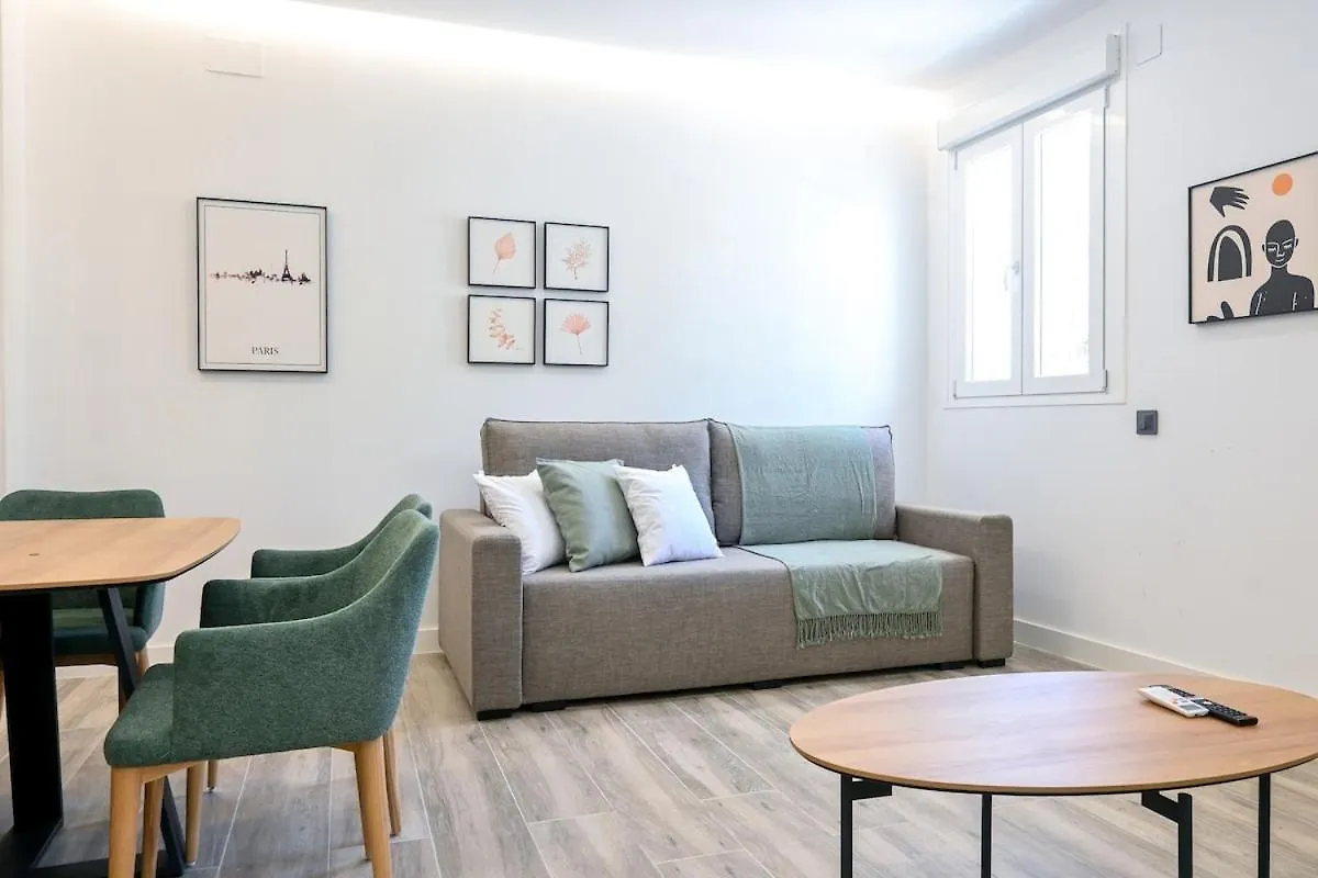 For You Rentalas Temporary Two Bedroom Apartment Madrid Boy5B 0*,  Espagne